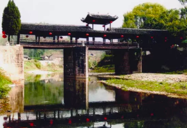 【HEF黨建小課堂100講】第五十七講：“兩把菜刀鬧革命”，他的家族，為革命犧牲數百人……(圖9)