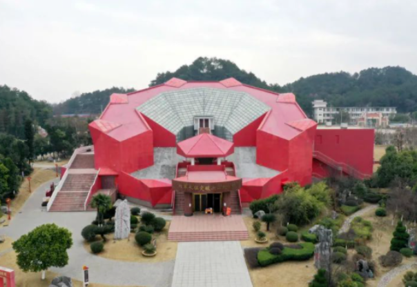 【HEF黨建小課堂100講】第六十二講：一口井里有100多紅軍戰(zhàn)士遺骸，他們犧牲時(shí)只有15至25歲！(圖9)